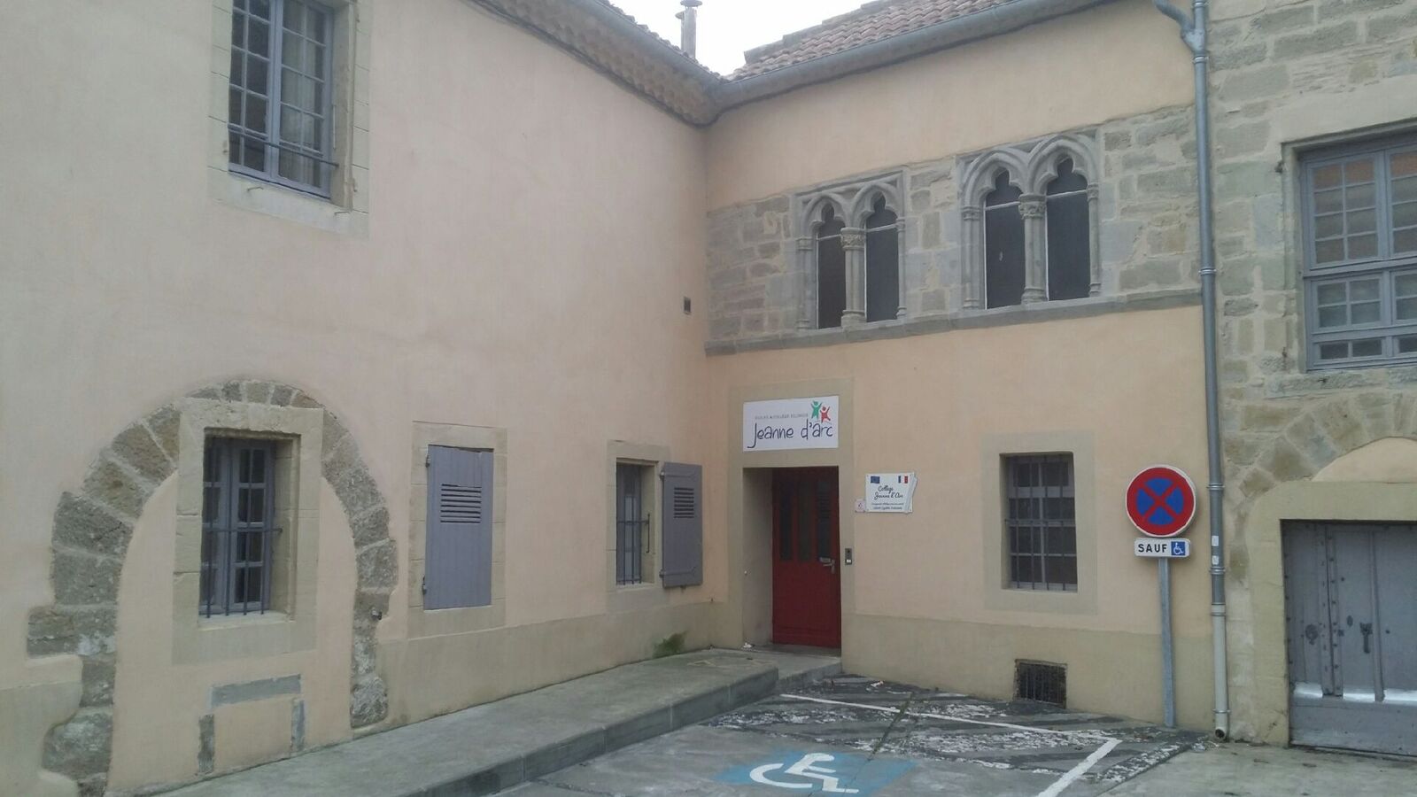 entrée collège