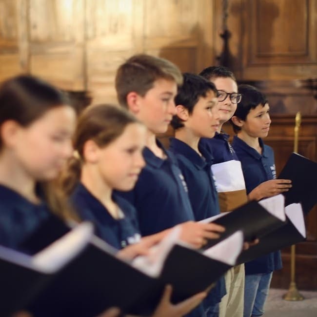 chorale We Chorus à l'école privée Jeanne d'Arc de Castelnaudary