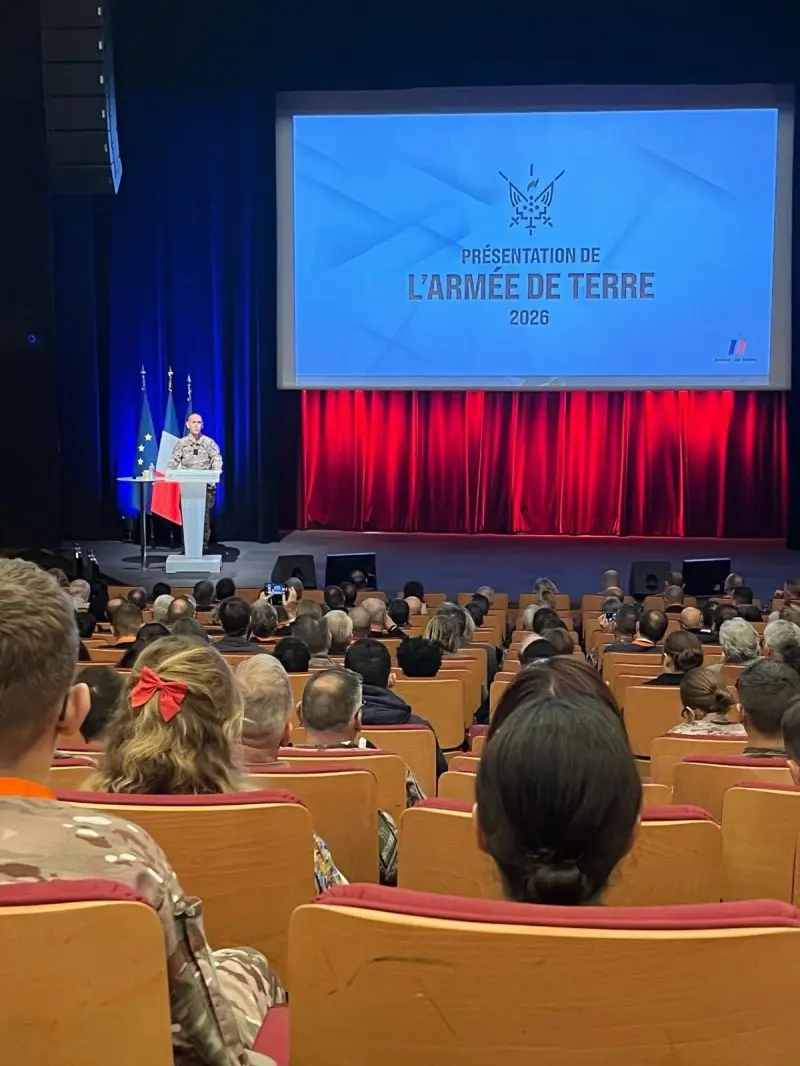 Présentation de l'Armée de Terre à l'Ecole militaire Paris 7